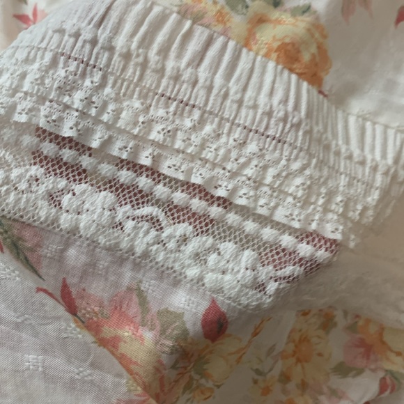 NWT Francesca’s floral button down maxi dress - Picture 8 of 11